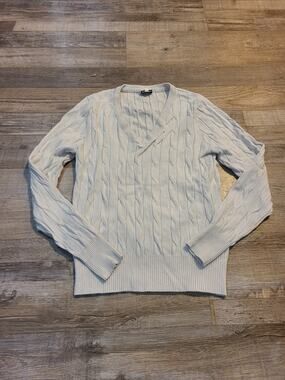Cielo medium juniors ivory colored knit v neck sweater